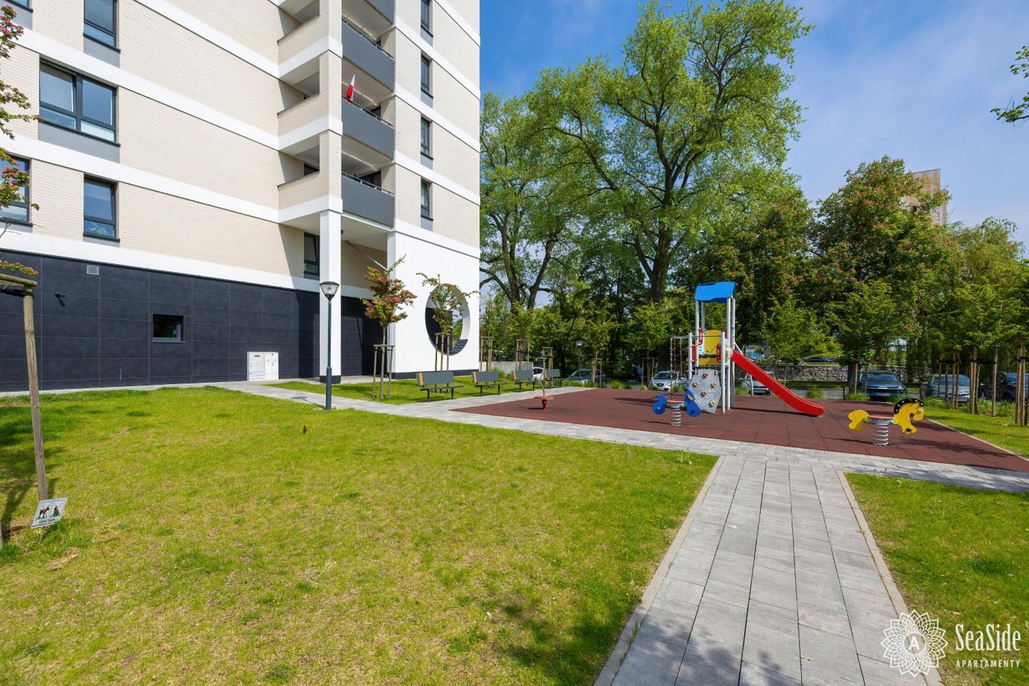 Seaside Apartamenty Platany Kolobrzeg Kołobrzeg Exterior foto